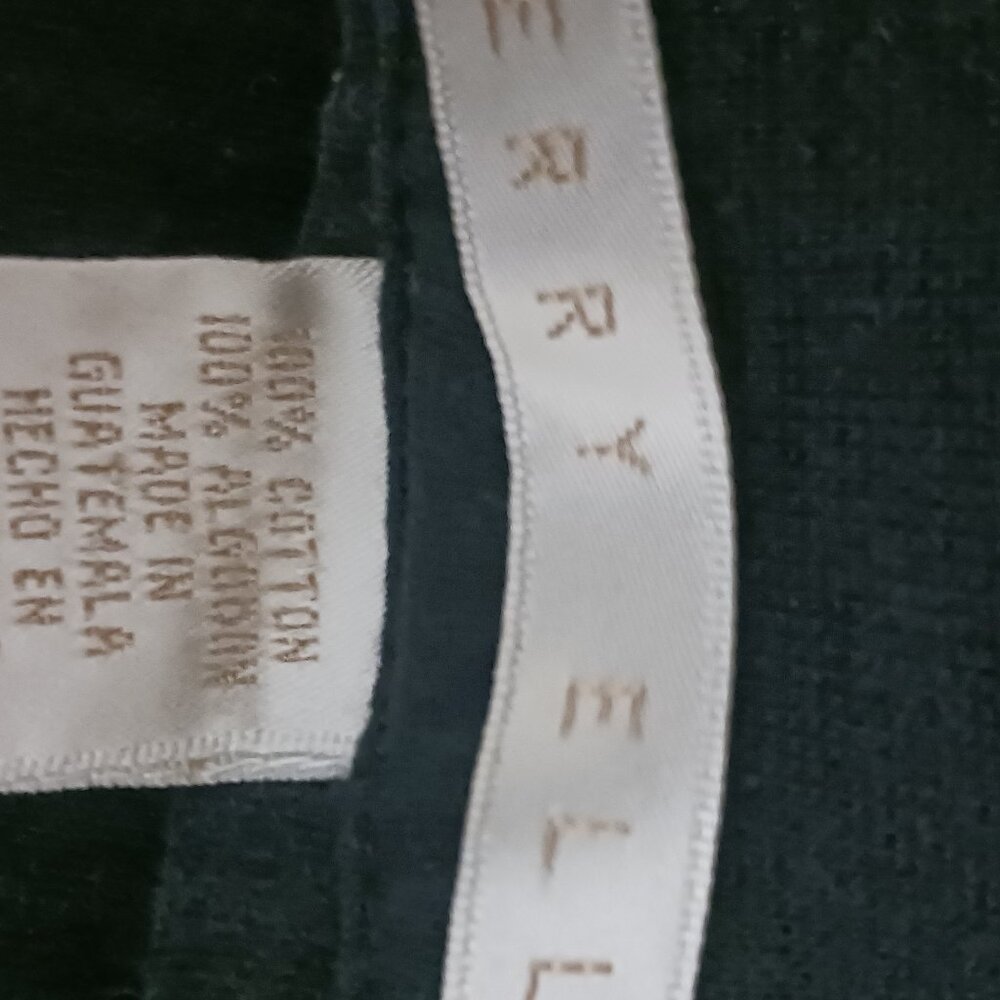 Perry Ellis Ribbed black Shirt (medium) - Short Sleeve
